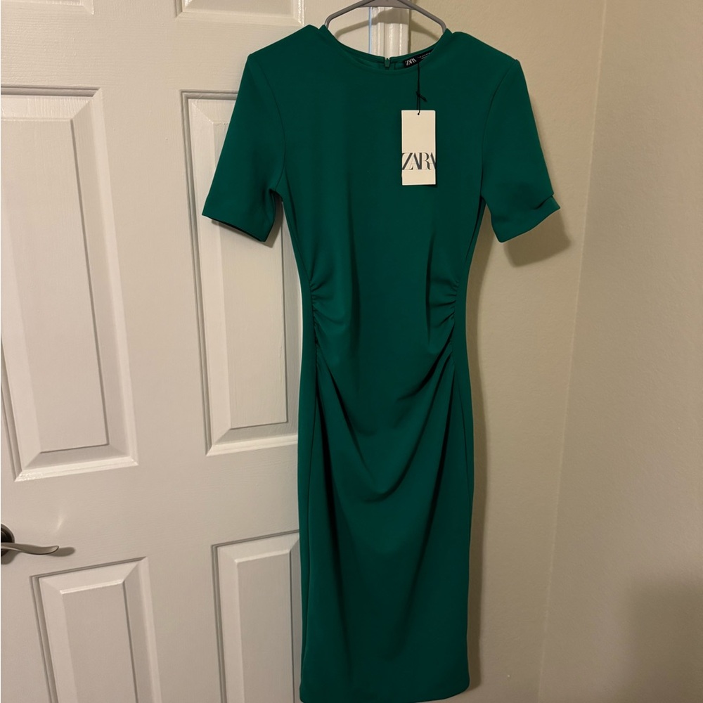 NWT Zara Green Midi Dress
